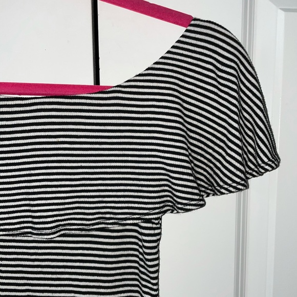 Off the shoulder striped bodysuit - Picture 3 of 5